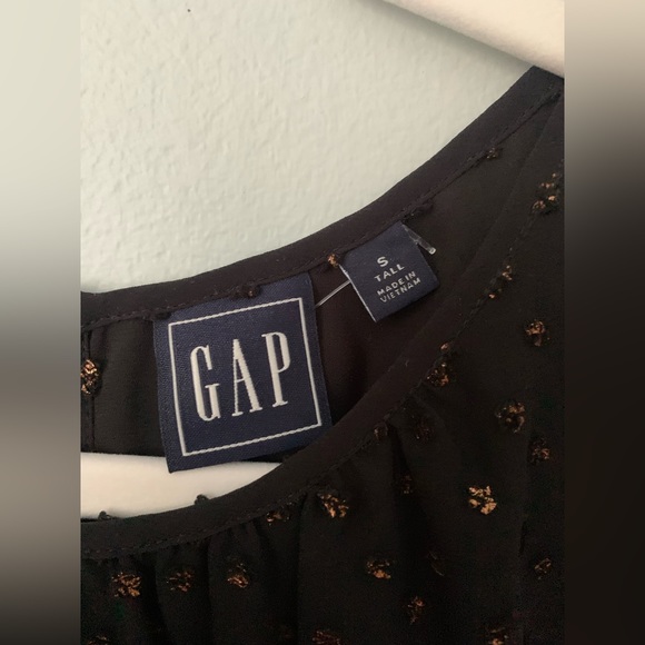 Gap Women’s Black Blouse with Copper Dots Size Small Tall - NWT - Picture 3 of 4